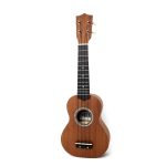 Orlando Ukulele Soprano Walnut