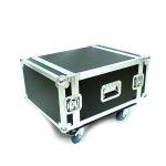 Rack 8U cu roti si capace